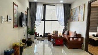 Cho thuê căn hộ cao cấp gần Sân bay TSN, full nội thất.