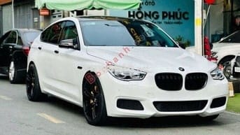 BMW 5 Series 528i GT - 2017-899tr