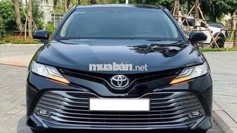 Toyota Camry 2020 2.5Q - 70000 km Đen Kem 1 Chủ