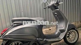 CẦN BÁN XE VESPA SPRINT 2018 NỮ ĐI KO VA CHẠM