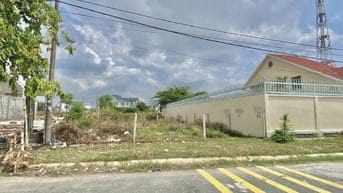 CHÍNH CHỦ GỬI BÁN  200M2 GIÁ 590 TR Đ.QL22 TT CỦ CHI TP HỒ CHÍ MINH