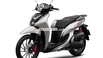 SH MODE màu bạc đen, xe nữ đi ít, còn bảo hành