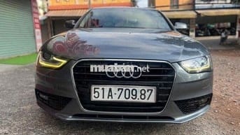 Audi A4 2023 - 120000 km
