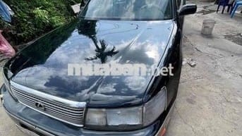 Lexus LS 1990 - 10000 km