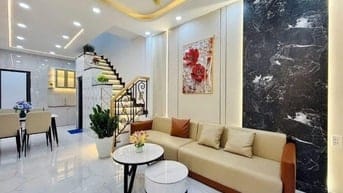 ❇️ Siêu Hot !! Nhà đường Cách Mạng Tháng Tám - Quận 10 / Giá 2 Tỷ 450 