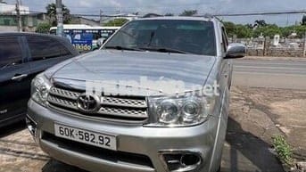 Toyota Fortuner 2011 2.5G - 125000 km