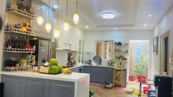 Ban biêt thu Nguyễn Ư Dĩ, Thảo Điền Q2
-  DTCN 158m2- XD 3 LẦU  Giá