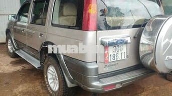 Gia đình cần bán xe ford everest 8c mLH ***