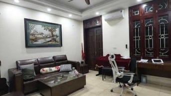 Bán nhà Thuỵ Khuê 5 tầng, 55m2, ngõ thông, gần phố, ở luôn. 14,5 tỷ
