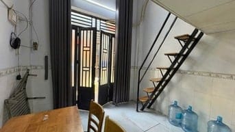 Cho thuê nhà nguyên căn, hẻm đường Phạm Hùng, vị trí Quận 5