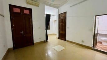 Cho thuê nhà ở tầng 1 bên trong phố Nguyễn Thượng Hiền, Q.Hai Bà Trưng