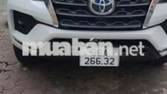 Toyota Fortuner 2023 - 151160 km