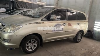 Toyota Innova 2007 J - 150000 km