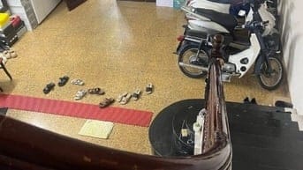 Phạm Tuấn Tài, phân lô, mặt tiền rộng 5.9m, gần ĐH Điện Lực, ngõ thông