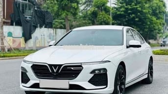 VinFast Lux A2.0 2022 A2.0 Tiêu chuẩn - 32000 km