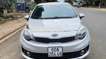 Kia Rio 2015 1.4 AT Sedan - 100000 km