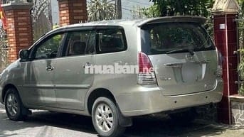 Toyota Innova 2006 G - 12345 km