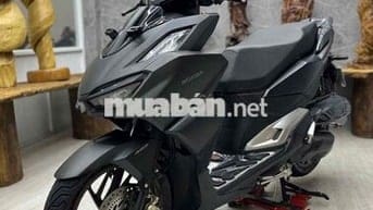 👉Vario 160cc chính chủ 2024 xe như xe mới