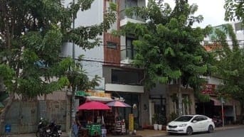 Cần bán gấp nhà 31 mặt tiền đường 20m Nguyễn Phúc Chu Tân Bình 