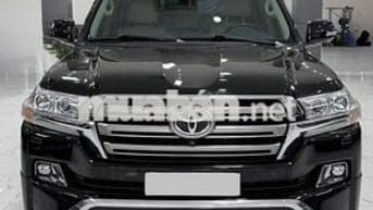 Bán Toyota Land Cruiser 4.6 V8 sản xuất 2016.