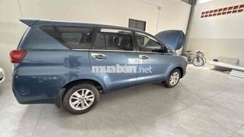 Toyota Innova 2019 2.0g- 85000 km