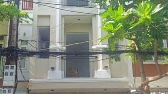 Cho thuê căn hộ dịch vụ tòa nhà mặt tiền 169 Ỷ Lan Nguyên Phi