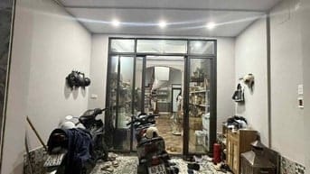 Bán nhà trung tâm Hai Bà Trưng 40m ra phố lô góc 46m2 10.5 t.ỷ