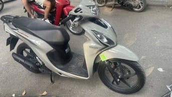 Cần bán xe Vision, nữ đi, nguyên bản, còn mới, ít sử dụng