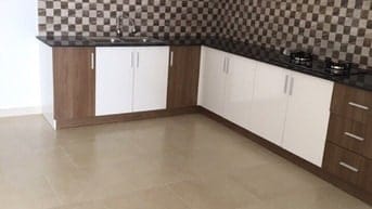 Chính Chủ Bán Gấp Căn Hộ Bảy Hiền Tower – 100m², 3PN, 2WC, Giá: 2.9 tỷ