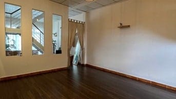 Bán nhà 5,5 tỷ có 1 trệt 1 lầu đường ô tô Ngô Quyền phường 6 Đà Lạt