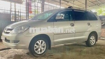 Toyota Innova 2006 G - 110000 km