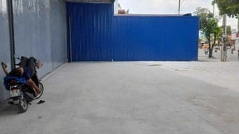 Kho xưởng cho thuê mặt tiền Quốc Lộ 1A , Quận 12 , DT: 1,700m2 