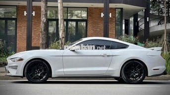 Ford Mustang 2018 EcoBoost Premium - 45000 km