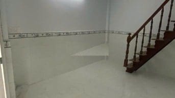 Cho thuê nhà hẻm 6m(XT) Phạm Thế Hiển, P.7, Q.8 giá 8.5tr