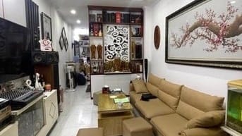 TƯ ĐÌNH - BÁT KHỐI - NGÕ THÔNG - GẦN SIÊU THỊ AEON LONG BIÊN HƠN 6 TỶ