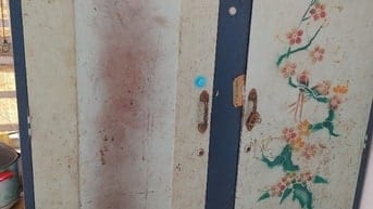 Thanh lý tủ sắt đựng quần áo 2 ngăn