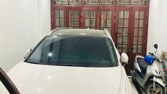 Bán nhà Vũ Hữu, 2 thoáng, sau viu chung cư, gara, ô tô tránh trước cửa