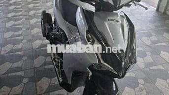Honda Air Blade 2023 màu xám bạc