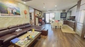 Bán căn hộ góc siêu đẹp tại Viễn Đông Star số 1 Giáp Nhị, Hoàng Mai