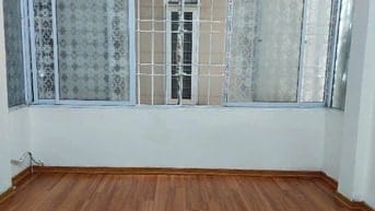 Cho thuê nhà ngõ 117 Nguyễn Khoái, đối diện cây xăng Lương Yên 