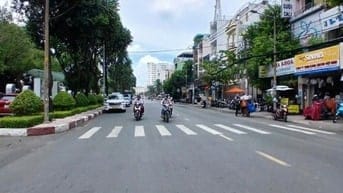 💥Chú ý 💥Nhà MT đường Bình Phú, F. 11, Q. 6 (4x20m) 4 tầng chỉ 25 tỷ