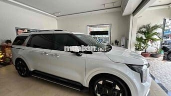 Kia Carnival 2024 2.2D Signature 7 ghế - 4567 km
