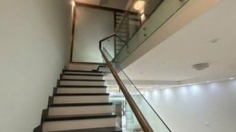 Chính chủ cho thuê liền kề làng Việt Kiều Châu Âu dt95m2 x 4 tầng