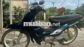 mua về đổ xăng là chạy