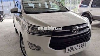 Toyota Innova 2017 2.0E số sàn