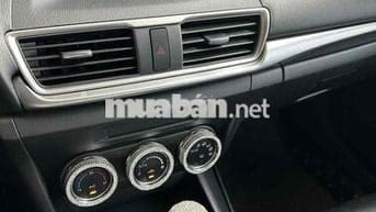Mazda 3 2018 1.5 AT - 52850 km