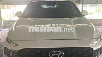 Hyundai Santa Fe 2023 Tiêu chuẩn 2.5L - 25000 km