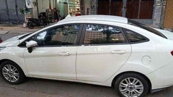 Chính chủ Ford Fiesta 2015 Trend 1.5 AT - 115000km