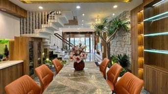 CẦN TIỀN BÁN GẤP Nhà Phan Văn Trị, Bình Thạnh, SHR giá 2 tỷ 550 triệu