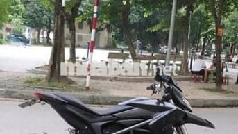 bán hyperstrada 821 về lấy vợ